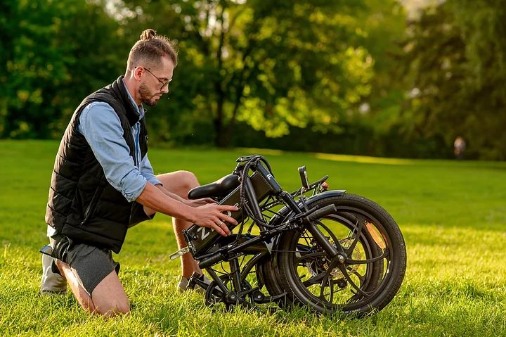 PVY Z20 Pro Evo: The Ultimate Folding E-Bike for an Enjoyable Riding Experienc